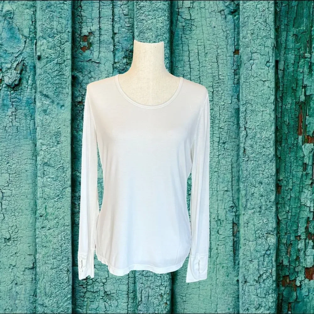 Modern Movement Lightweight Long Sleeve Tee Ivory/Cream Size Large